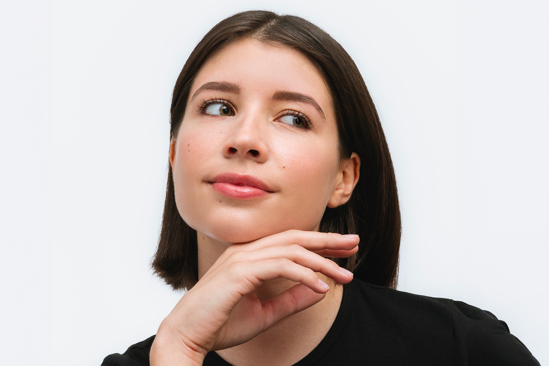 Rehaussement de cils et teinture : le combo idéal pour l’été !