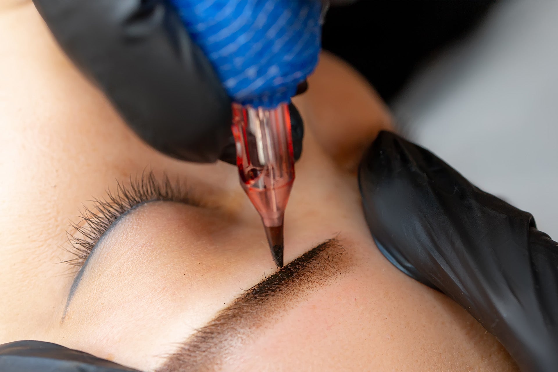 Comment prendre soin de mon maquillage permanent ?