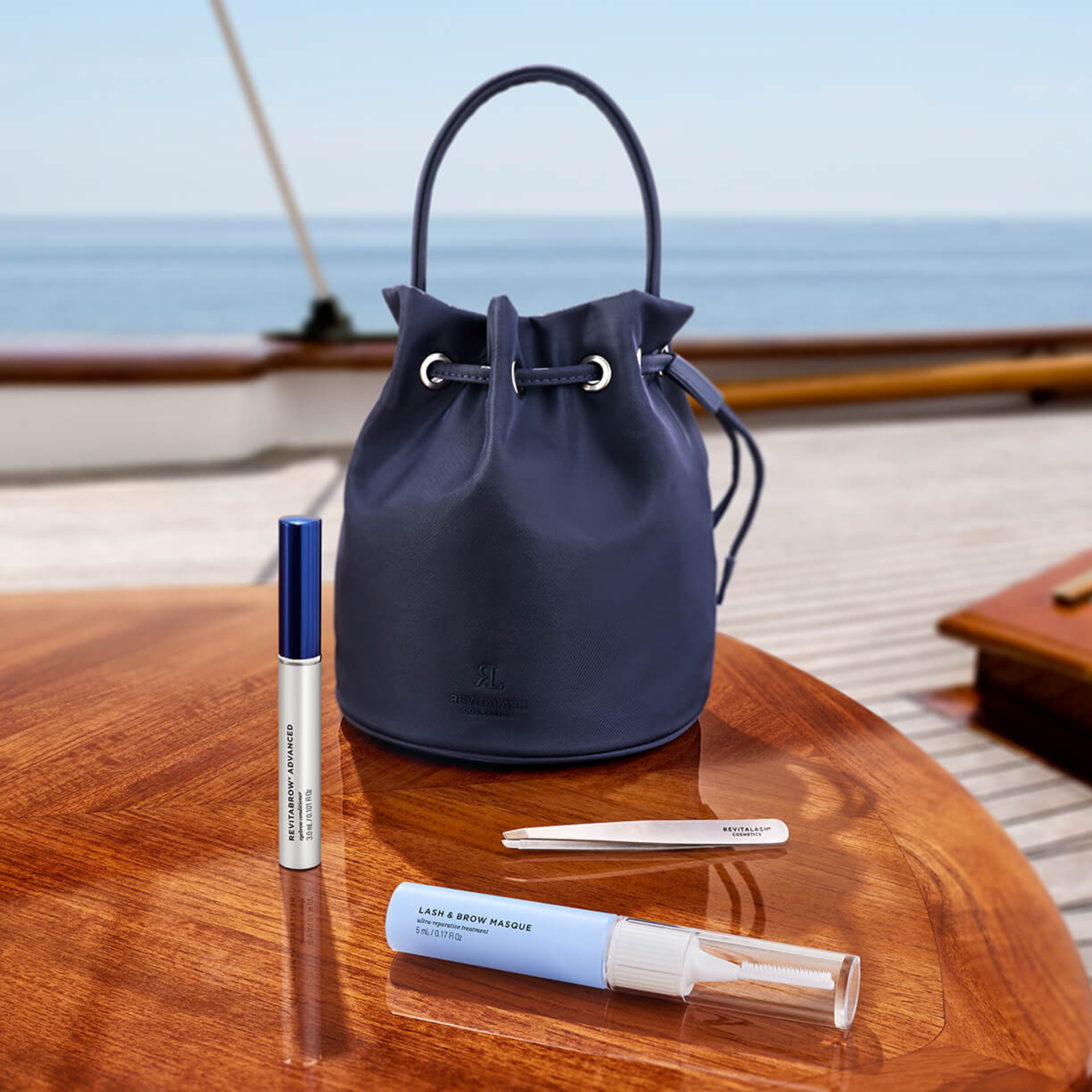 Coffret Renew RevitaBrow® pour sourcils