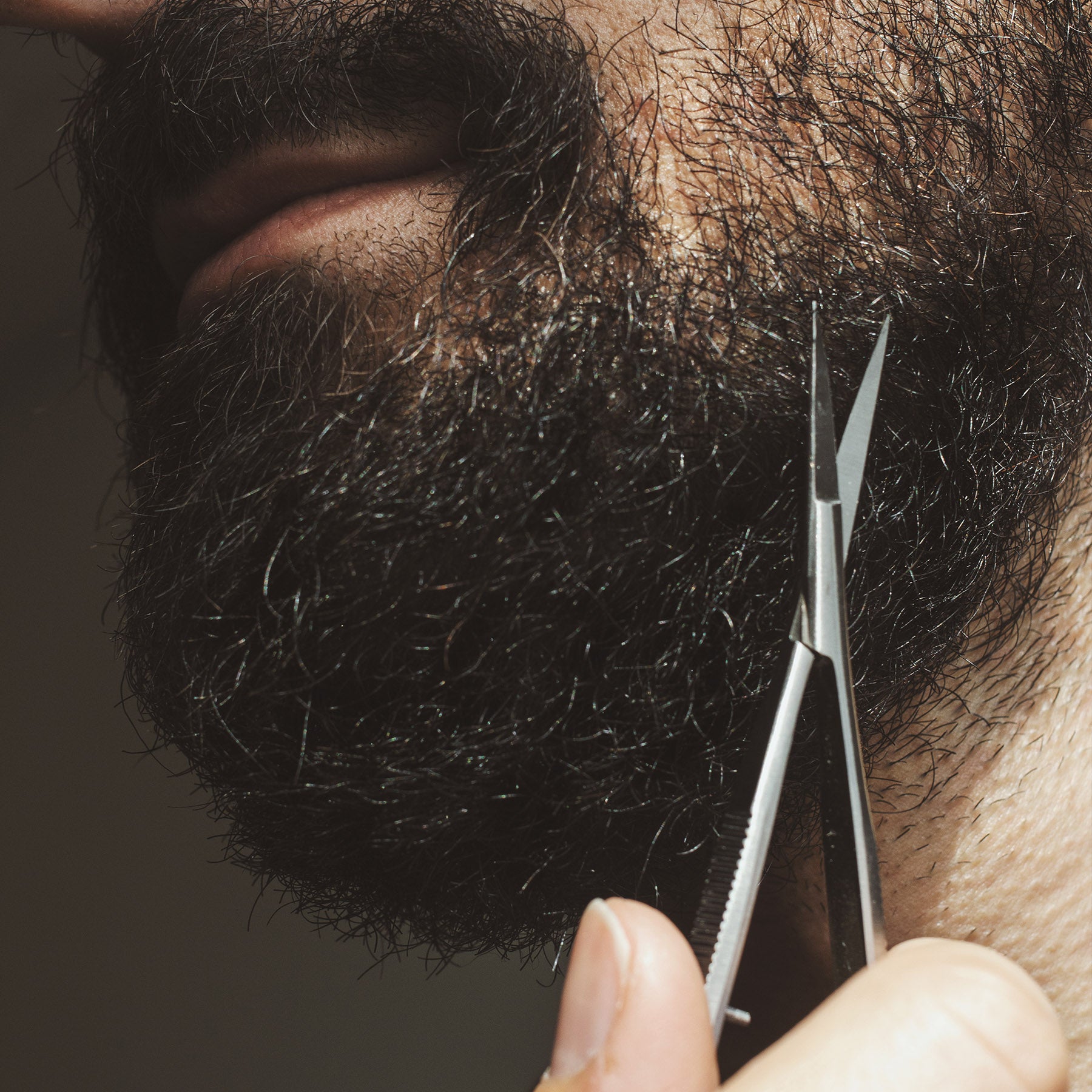 Kit esencial para cejas y barba